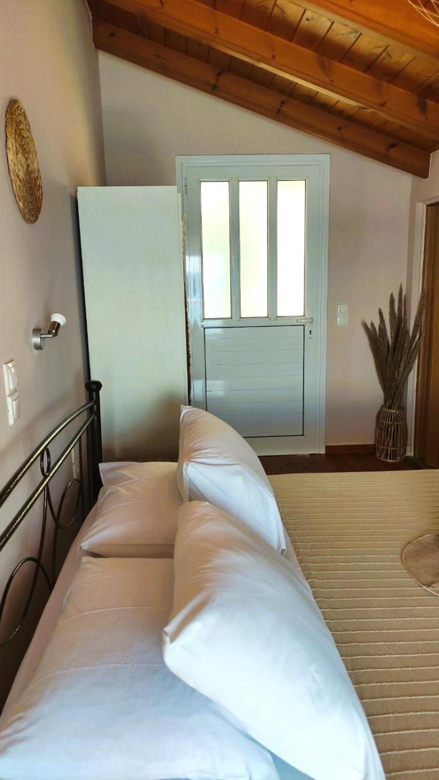 Elena'S Seafront Deluxe Studios Akrotiri  Екстериор снимка