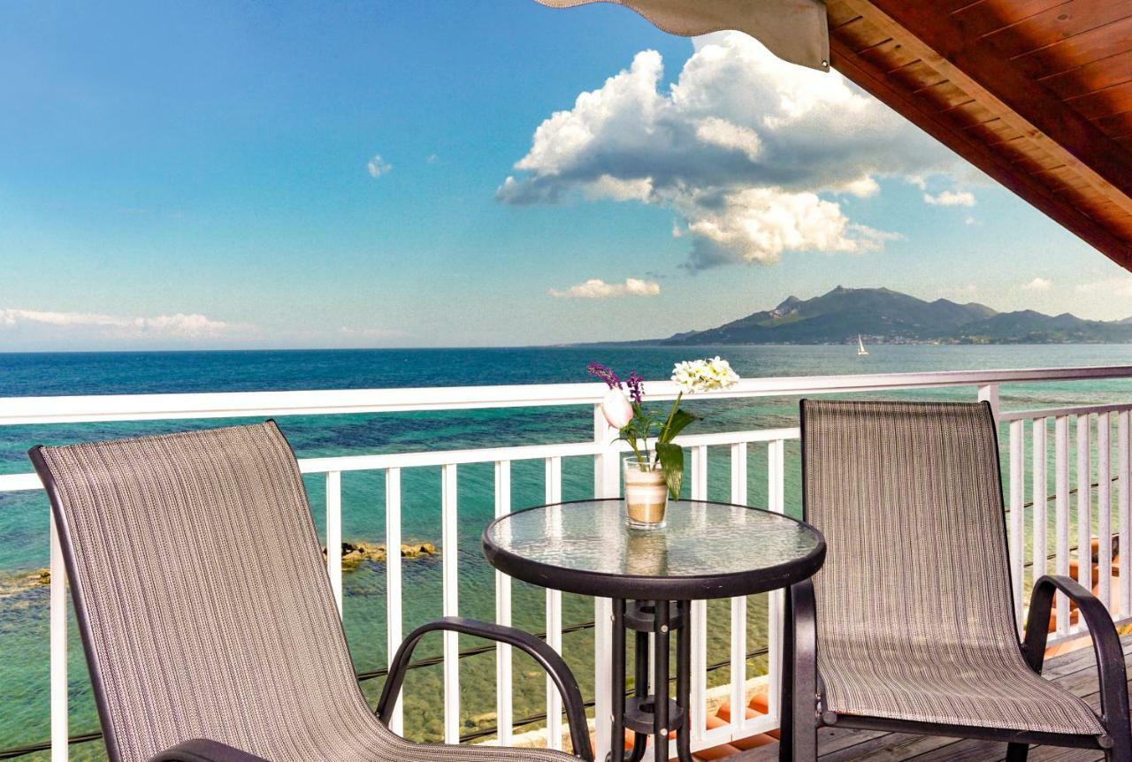 Elena'S Seafront Deluxe Studios Akrotiri  Екстериор снимка