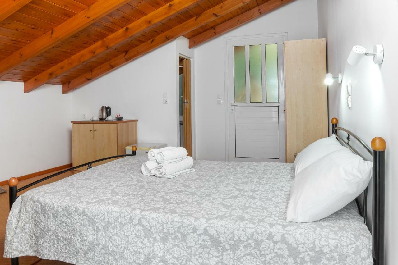 Elena'S Seafront Deluxe Studios Akrotiri  Екстериор снимка